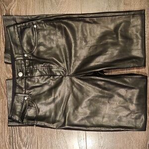 ❤️ NWOT! EXPRESS 90'S SLIM SUPER HIGH RISE VEGAN LEATHER PANTS, 8 (29)